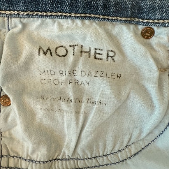 MOTHER High Rise Dazzler Crop Fray Jeans Size 26 - Picture 7 of 8